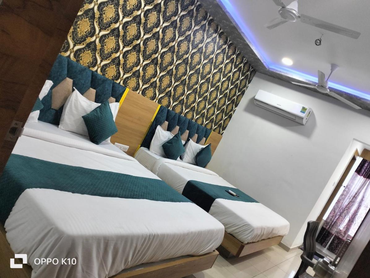 Hotel Rudra Palace Ānand Εξωτερικό φωτογραφία